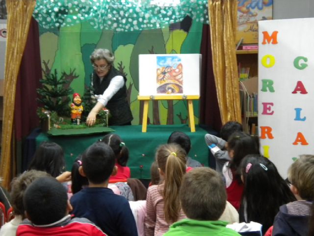 El programa de animación a la lectura,  organizado por la biblioteca municipal, ha contado con la participación de 287 alumnos durante el mes de enero