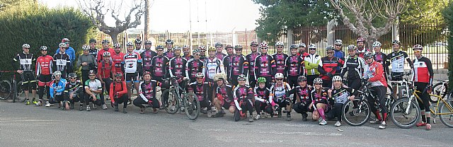 Salida de Marzo de la Asocición Deportiva Peña Las Nueve y participación en Crevillente