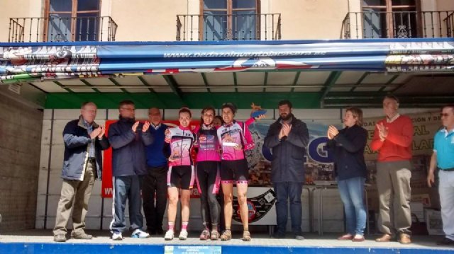 Podium A. D. Peña Las Nueve en Guadix