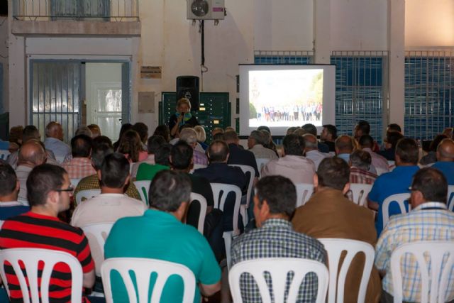 Más 350 agricultores de Totana conocen de primera mano las novedades que introduce el Decreto de Sequía