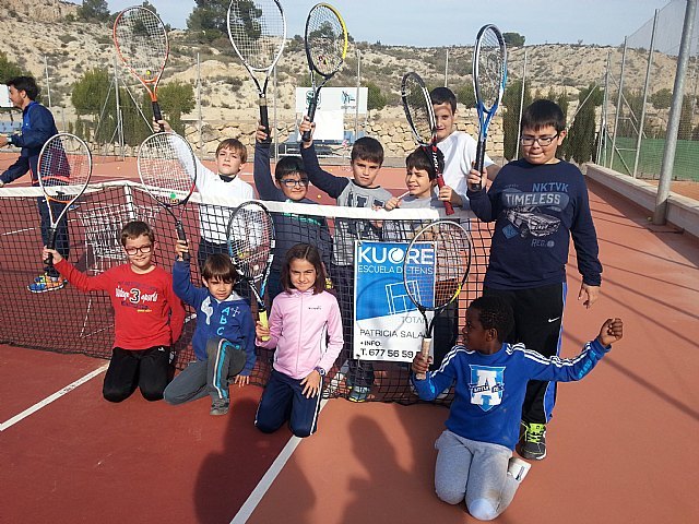 Comineza el campeonato navideño de tenis del Club Kuore