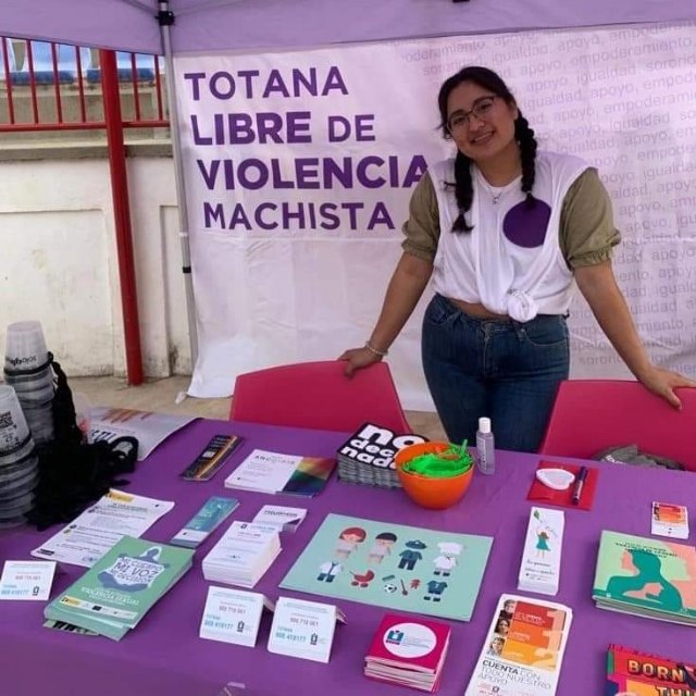 Igualdad instalará un Punto Violeta en la plaza de la Balsa Vieja el Jueves Santo y Viernes Santo por la tarde y noche