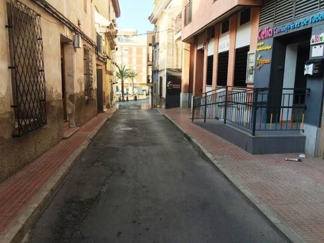 Procederán a la pavimentación de varias calles del casco urbano que se encuentran muy deterioradas