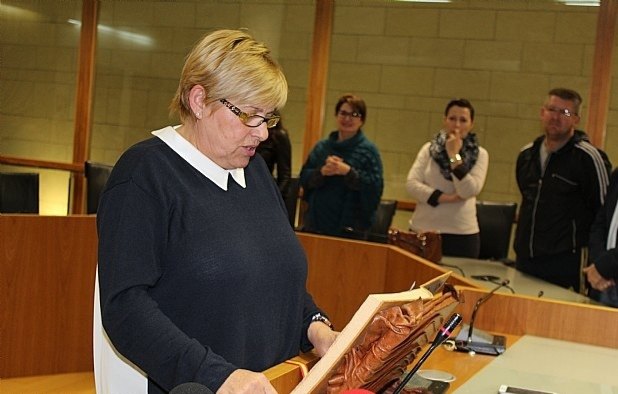 El Ayuntamiento transmite su pésame y condolencias por el fallecimiento de la ex concejal y alcaldesa pedánea de La Costera-Ñorica, Esperanza Martínez