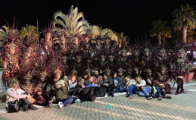 Sueños de Papel deslumbra en el Carnaval de Águilas, y obtiene el primer premio del Concurso Nacional de Comparsas Foráneas