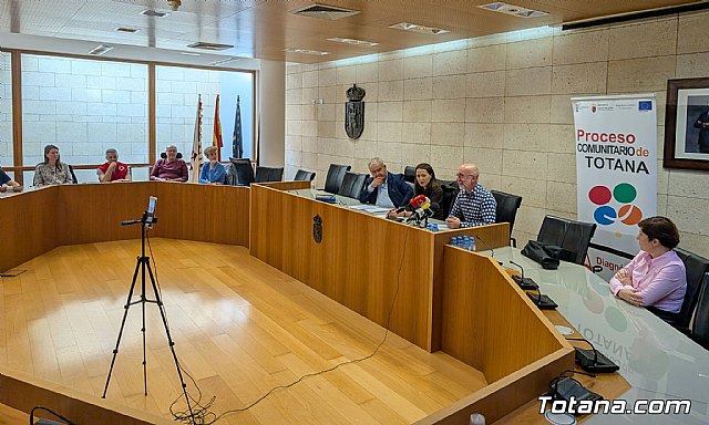 Se constituye el Grupo de Acción Local del Proceso Comunitario de Totana