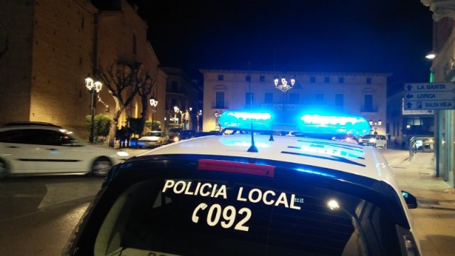 La Policía Local se adhiere a la campaña de la DGT sobre cinturón y seguridad y sistemas de retención infantil