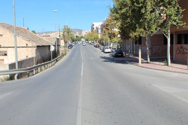 Estudian regular el tráfico mediante señalización semafórica en el tramo urbano de la avenida de Mazarrón