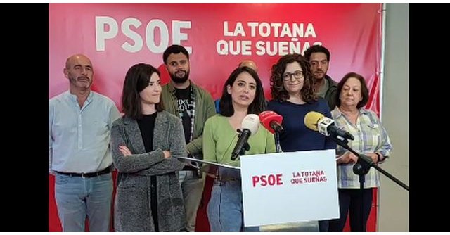 Isa Molino: 'Me quiero comprometer a construir el futuro de Totana de la mano de vosotros y vosotras'