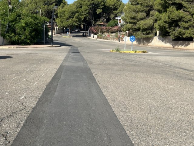 Las obras de conducción de abastecimiento de agua potable entre el Residencial Espuña y La Charca solucionan una demanda histórica de esta urbanización y la zona de Los Huertos