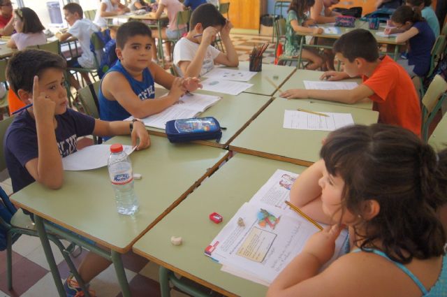 Las familias interesadas ya pueden formalizar desde hoy la inscripción para participar en el programa 'Escuela de Verano 2018'