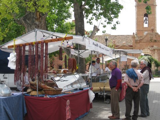 El Mercadillo Artesano de La Santa no se celebrará el 25 de septiembre por coincidir con la XXXI edición de la Subida al Santuario de La Santa