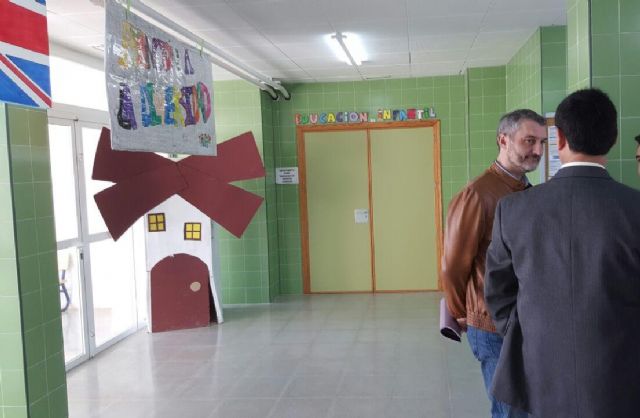 Podemos alerta de los 'graves perjuicios' de la creación de guetos en las escuelas públicas