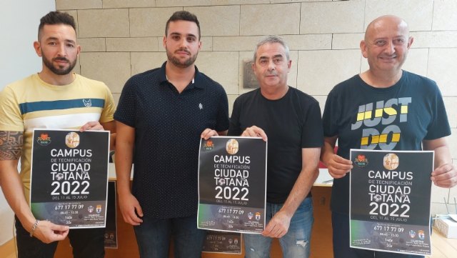 El Club Fútbol Base Totana organiza el Campus de Tecnificación “Ciudad de Totana”