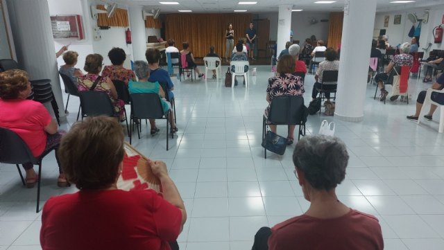 Cerca de 200 personas participan en los talleres y actividades del Programa de Dinamización del Centro Municipal de Personas Mayores