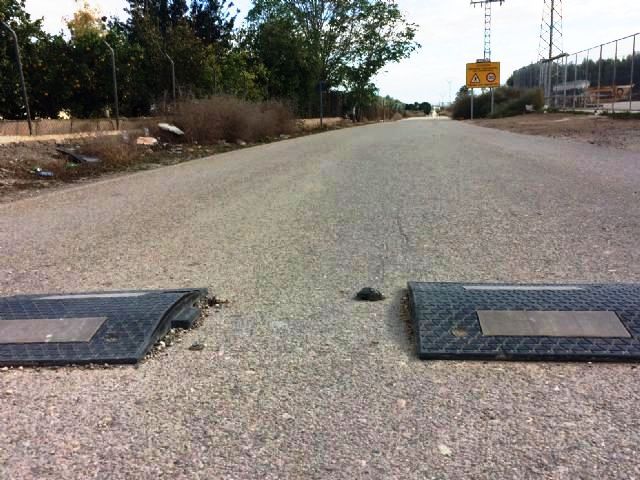 Obras de acondicionamiento y mejora de los caminos desde la RM-609 hasta la Casa del Trini y de La Barquilla