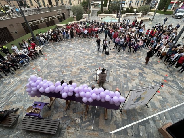 Totana celebra el acto institucional de concienciación con motivo del Día Internacional de la Eliminación de la Violencia contra la Mujer